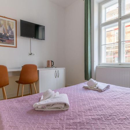 Niva Rooms & Studio Apartment Загреб Екстериор снимка