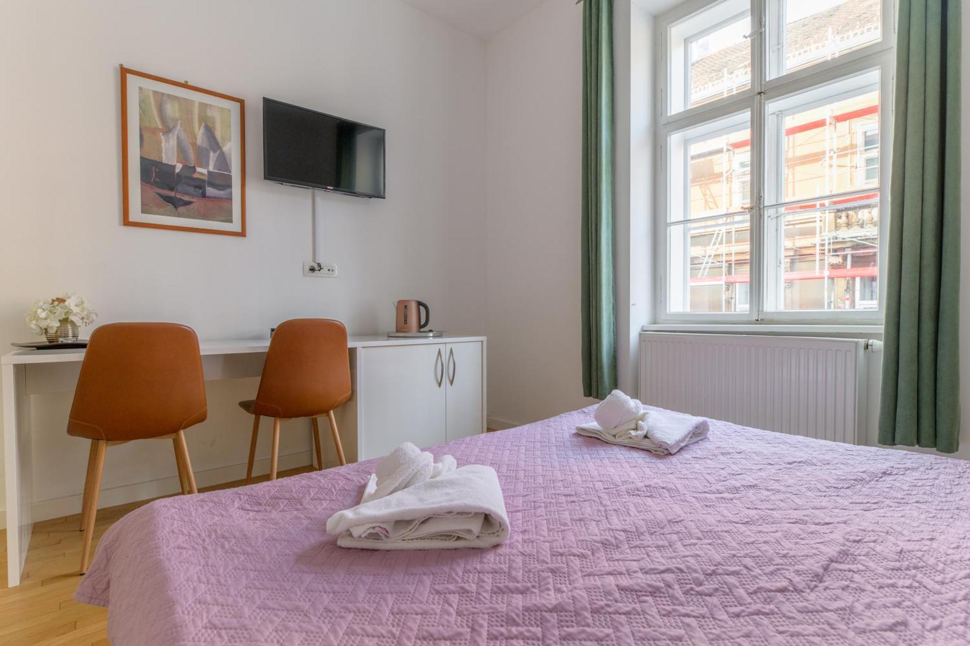 Niva Rooms & Studio Apartment Загреб Екстериор снимка