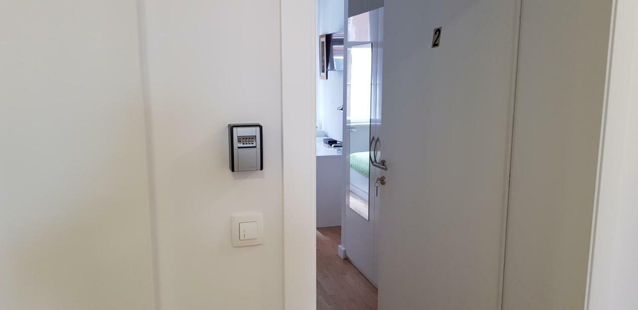 Niva Rooms & Studio Apartment Загреб Екстериор снимка